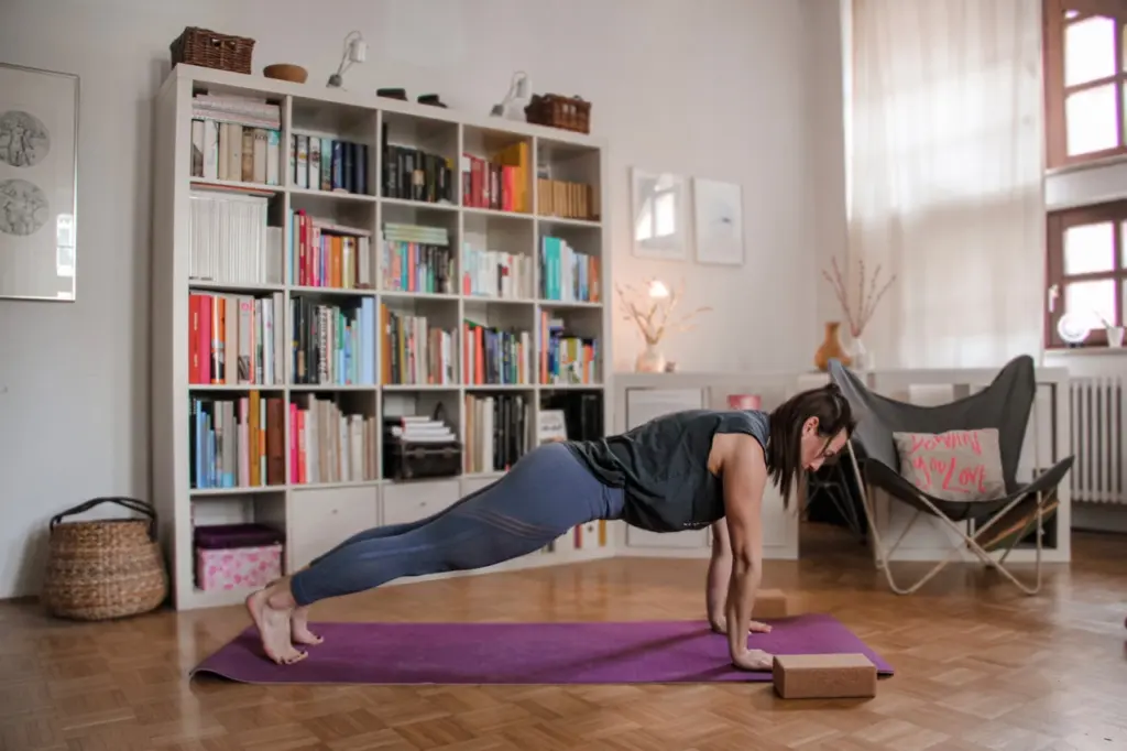 Yoga Flow für Trailrunning zur Förderung von Beweglichkeit und Stabilität