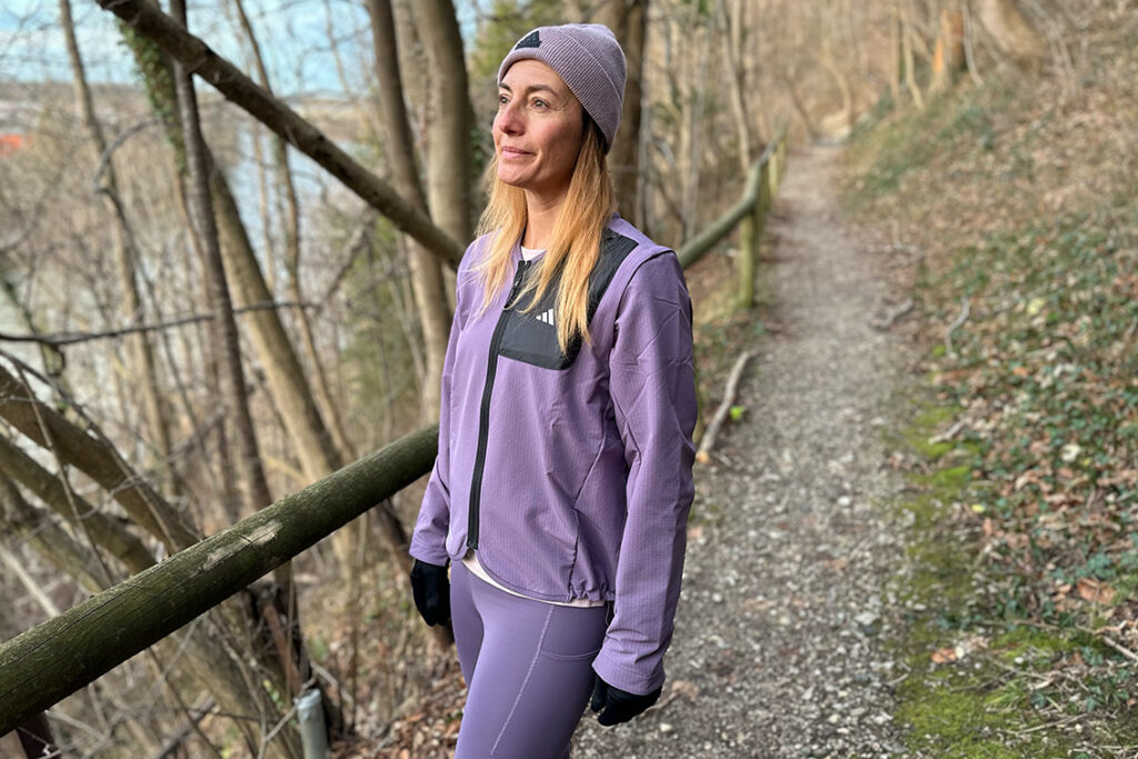 Conquer the Elements Jacke