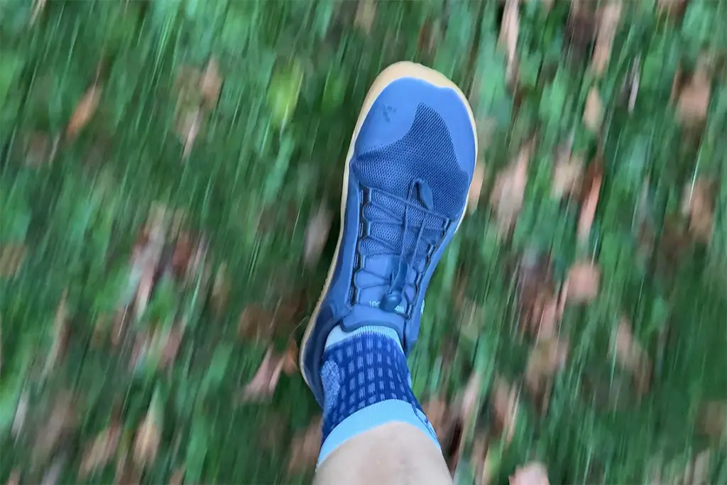 Vivobarefoot Primus Trail FG 3.5 beim Barfuß-Trailrunning